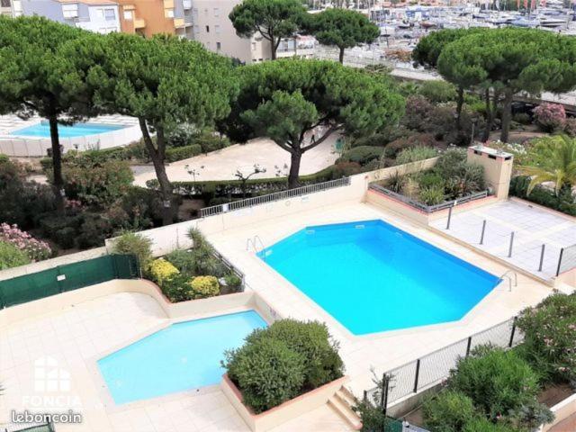 Appartement 1Ere Ligne Vue Port Avec Balcon, Piscine Агд Екстер'єр фото