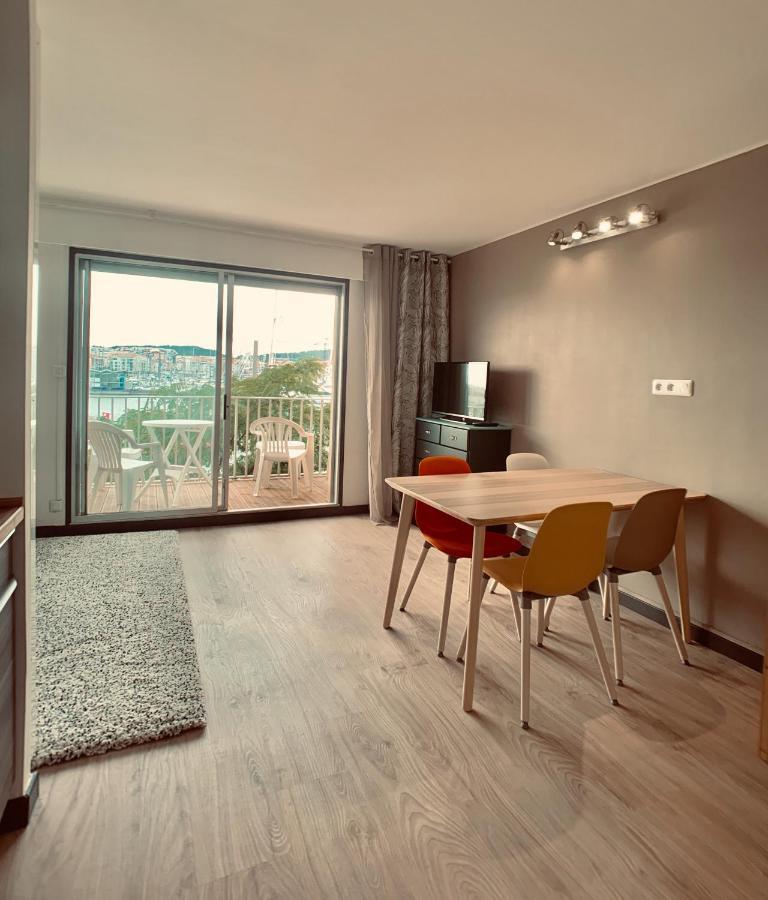 Appartement 1Ere Ligne Vue Port Avec Balcon, Piscine Агд Екстер'єр фото